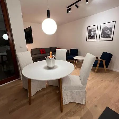 公寓 Chalubinskiego Apartament Jak